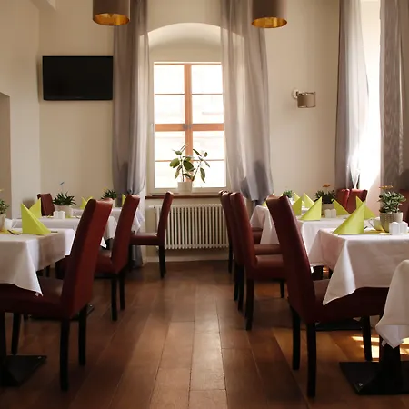 Am Markt Hotel 3*